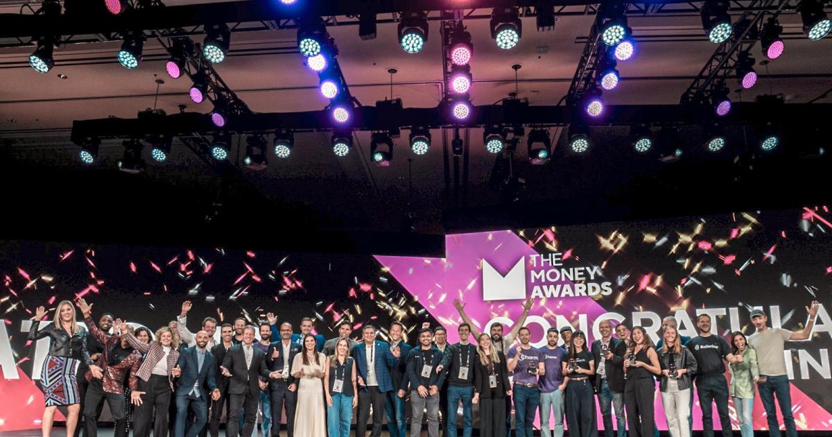 reconocimiento Cobre premios Money Awards