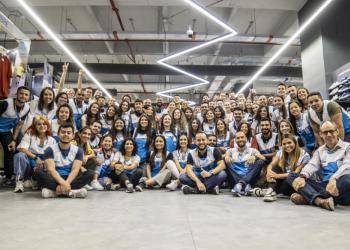 Foto de inauguración Decathlon Mall Plaza en Cali