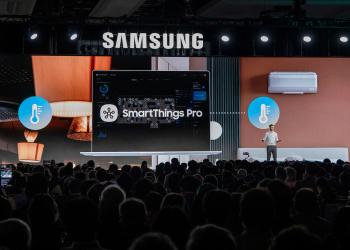 Foto de personas exponiendo sobre Samsung