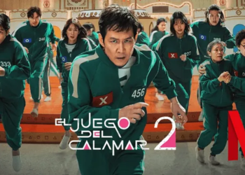 Foto de varias personas corriendo hacía la cámara