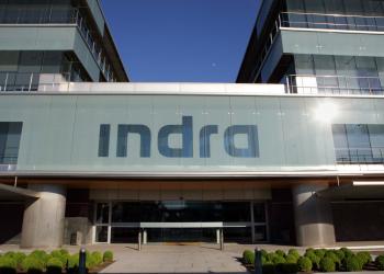 Foto de una sede de infra, edificio gris