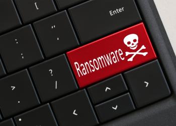 Teclado convencional con un botón que dice ransomeware