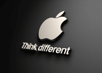 Foto del loco de aple con el mensaje: think different