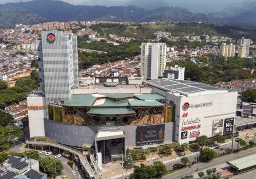 Foto de un centro comercial en Bogotá