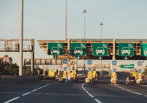 Foto de una autopista vacia