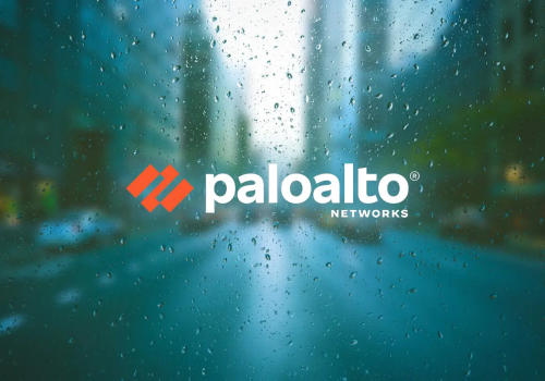 Foto del logo de palonetworks sobre un fondo difunado de ciudad