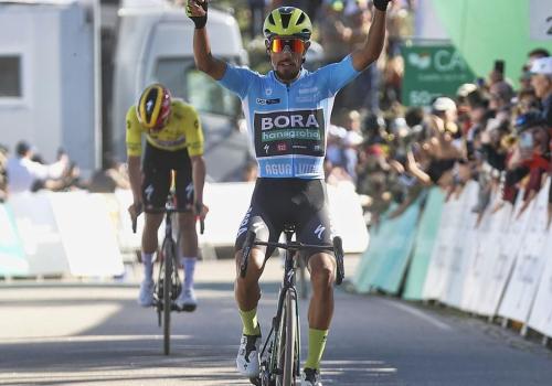 Daniel Felipe Martínez está en el segundo lugar en el Giro de Italia