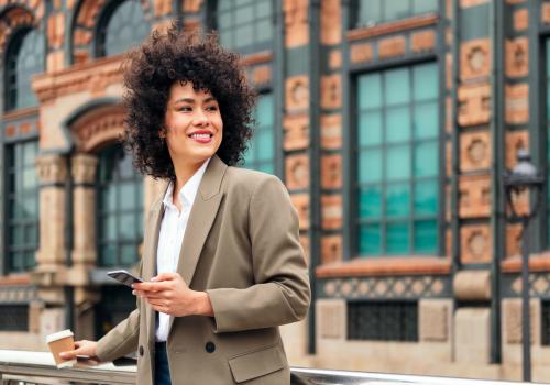 Fotografía de mujer afro en NY.