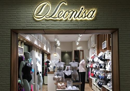 Tienda Leonisa en el aeropuerto Medellín