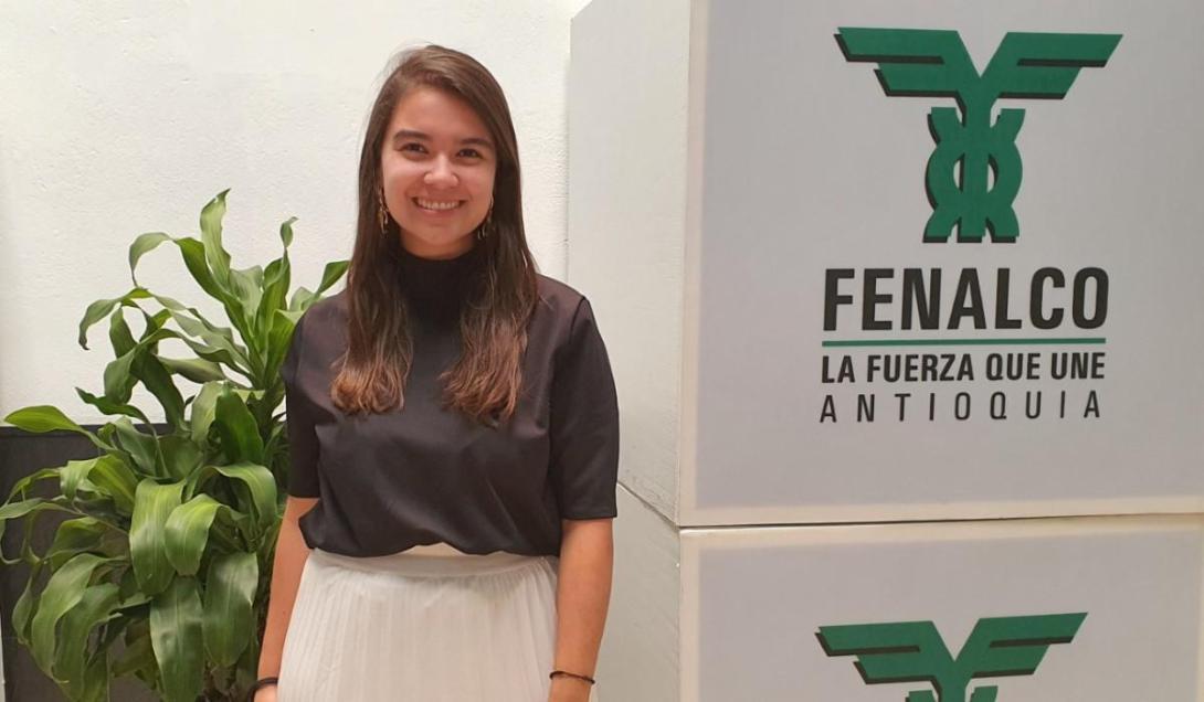 Foto de la directora de fenalco antioquía