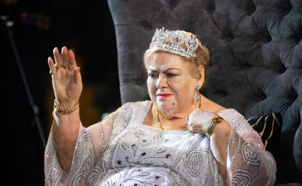 Foto de Paquita la del barrio en vida